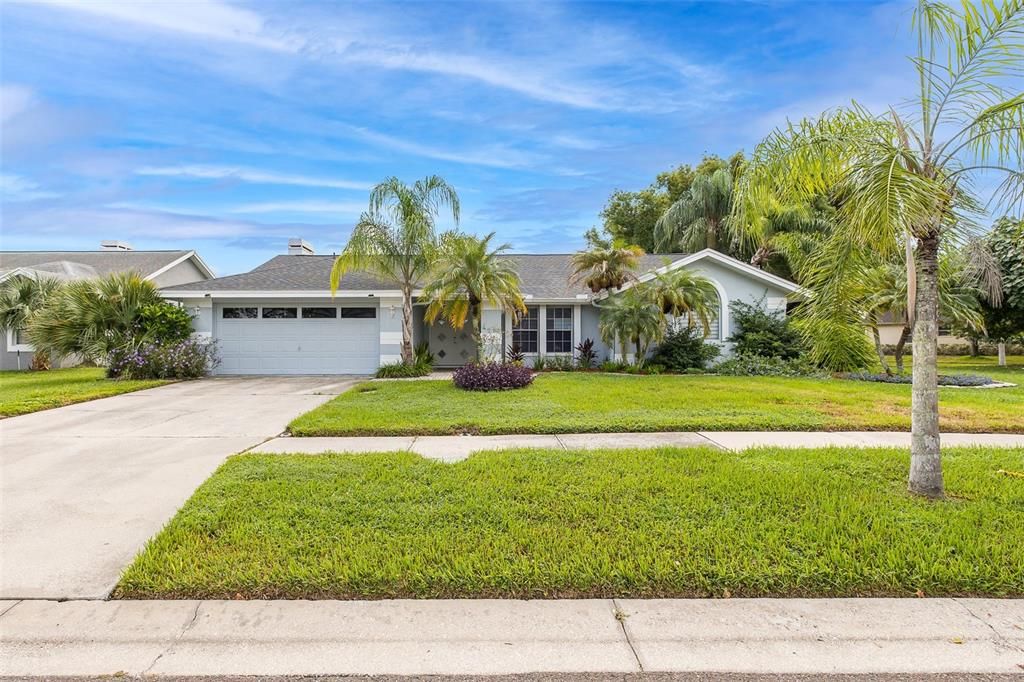 For Sale: $625,000 (3 beds, 2 baths, 2255 Square Feet)