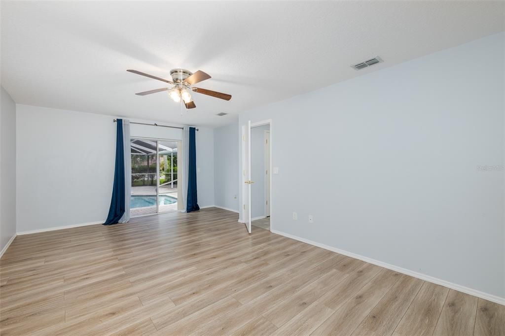 For Sale: $625,000 (3 beds, 2 baths, 2255 Square Feet)