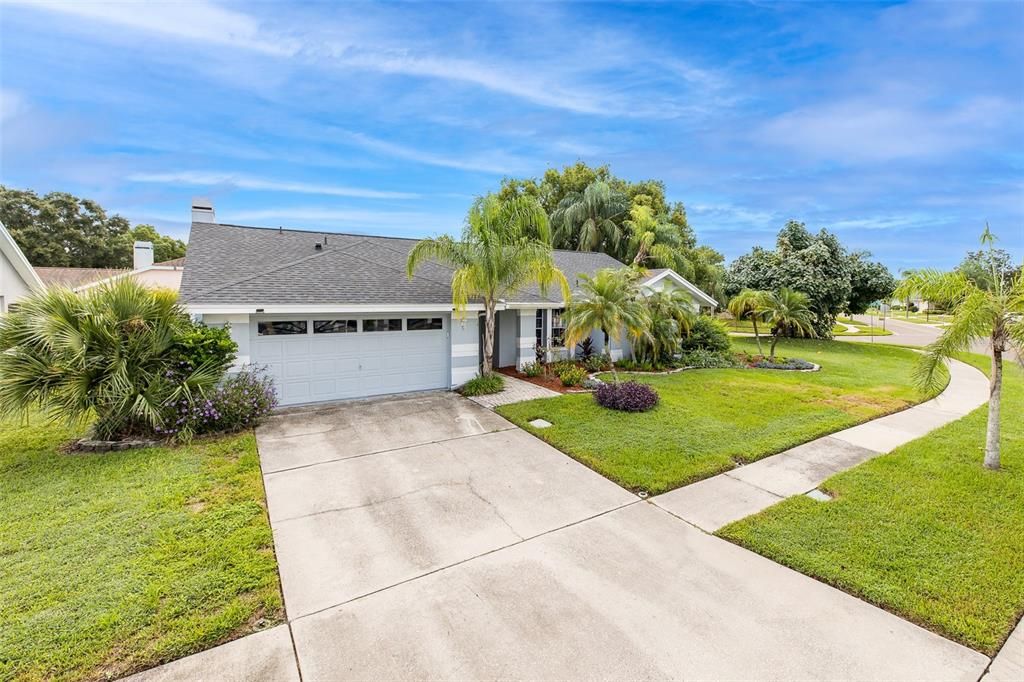 For Sale: $625,000 (3 beds, 2 baths, 2255 Square Feet)