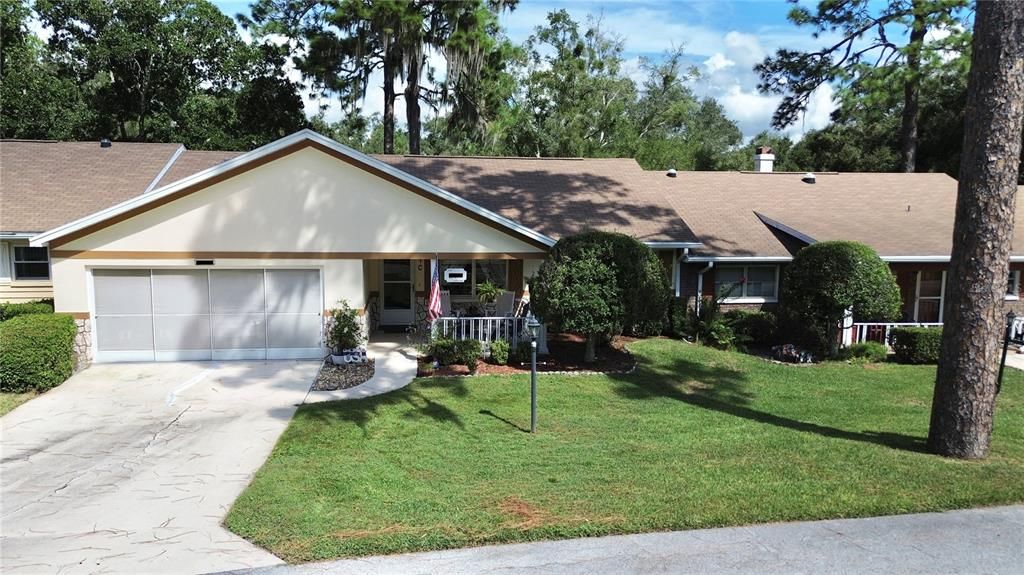 For Sale: $159,900 (2 beds, 2 baths, 1492 Square Feet)