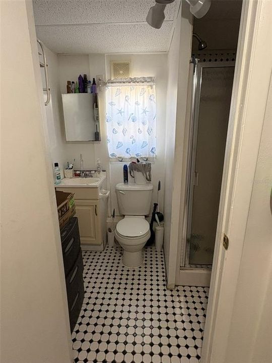 For Sale: $175,000 (3 beds, 2 baths, 1182 Square Feet)