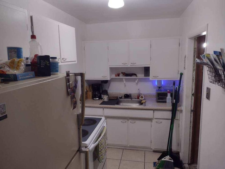 For Sale: $175,000 (3 beds, 2 baths, 1182 Square Feet)