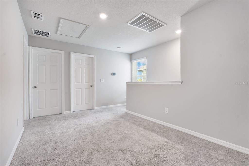 For Rent: $2,500 (3 beds, 2 baths, 1498 Square Feet)