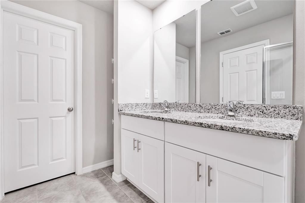 For Rent: $2,500 (3 beds, 2 baths, 1498 Square Feet)
