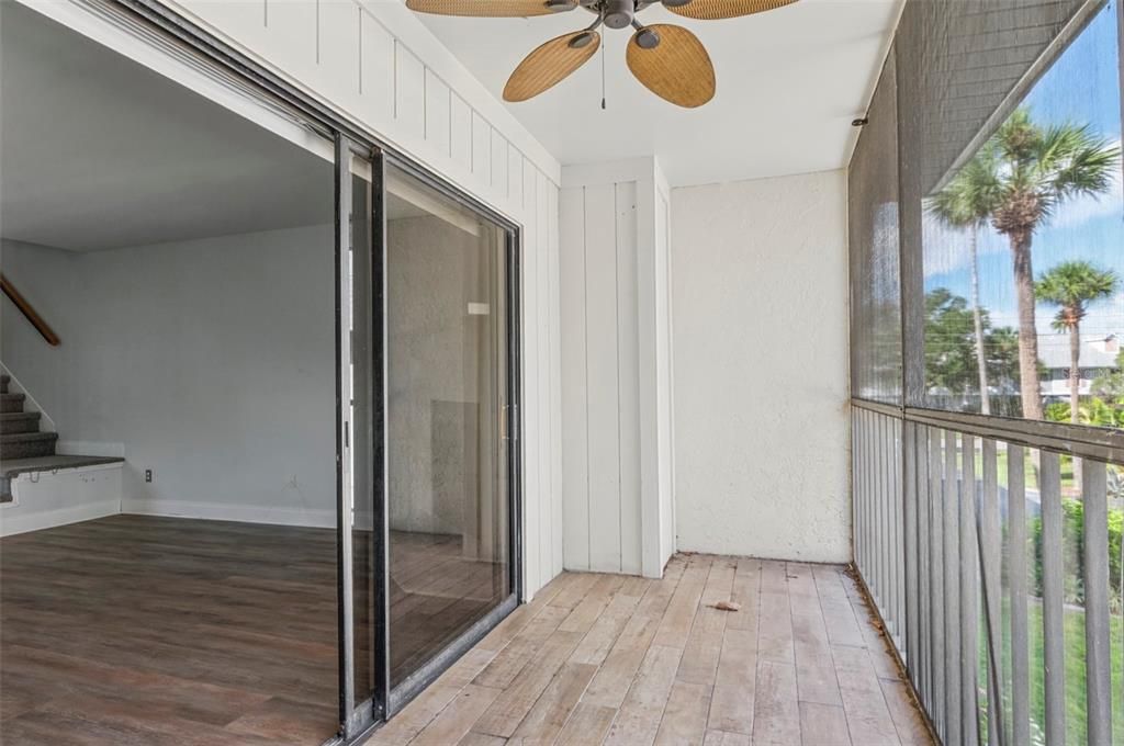 For Rent: $3,200 (3 beds, 3 baths, 1445 Square Feet)