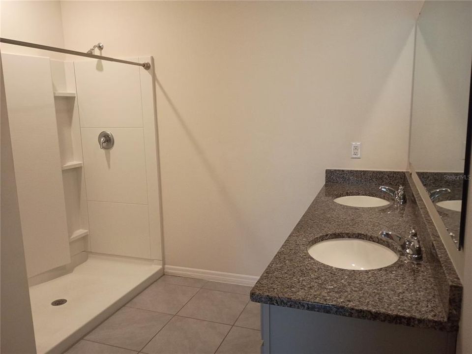 For Sale: $339,000 (3 beds, 2 baths, 1690 Square Feet)