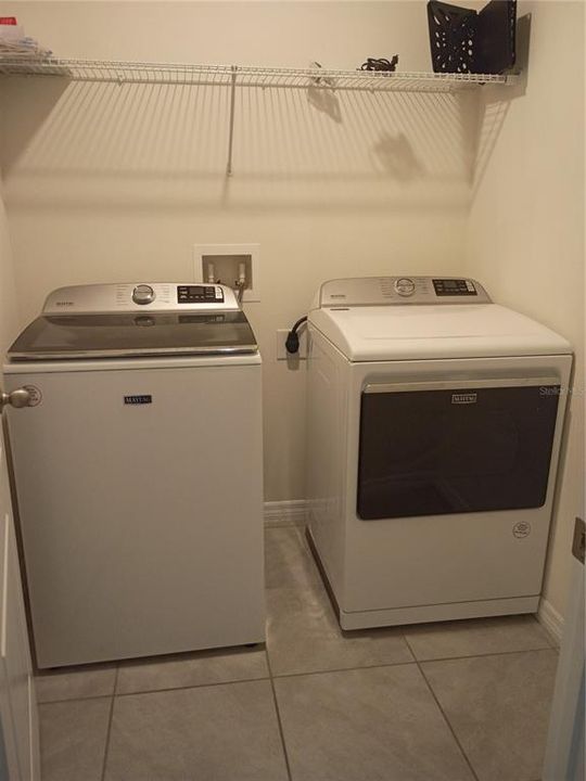 For Sale: $339,000 (3 beds, 2 baths, 1690 Square Feet)