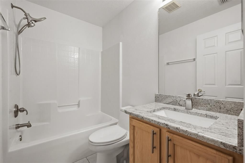 For Sale: $355,000 (3 beds, 2 baths, 1600 Square Feet)