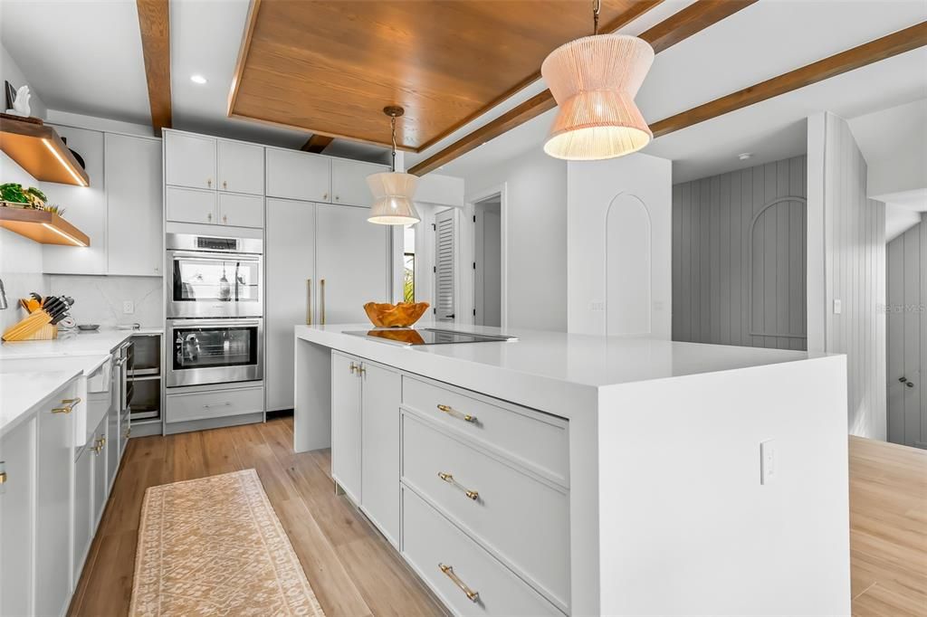 For Sale: $4,500,000 (7 beds, 7 baths, 3366 Square Feet)