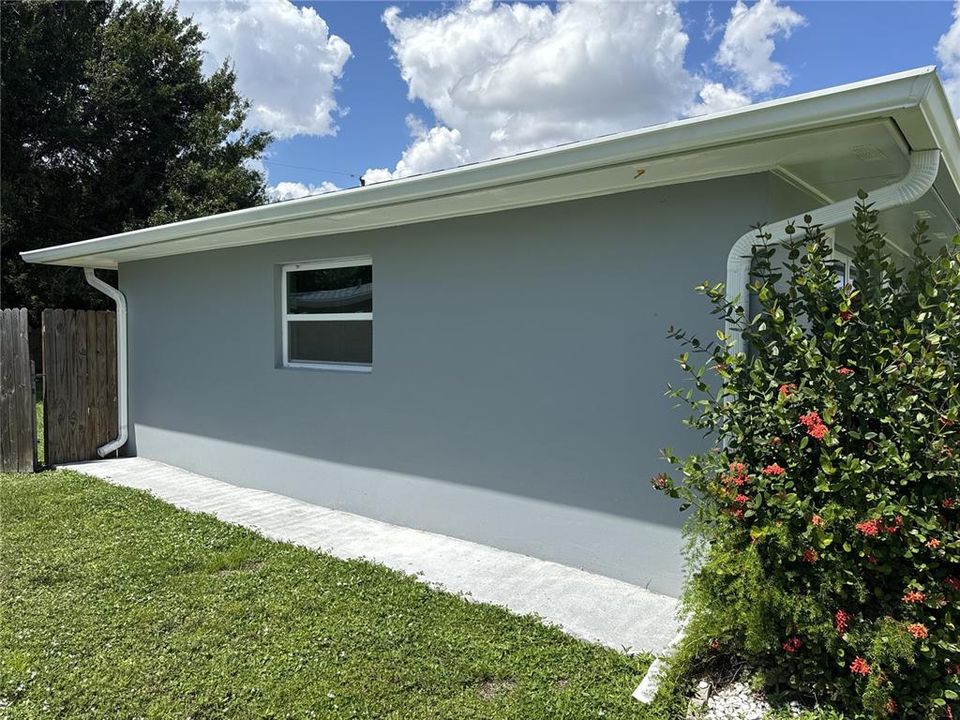 En Venta: $201,900 (2 camas, 2 baños, 1088 Pies cuadrados)