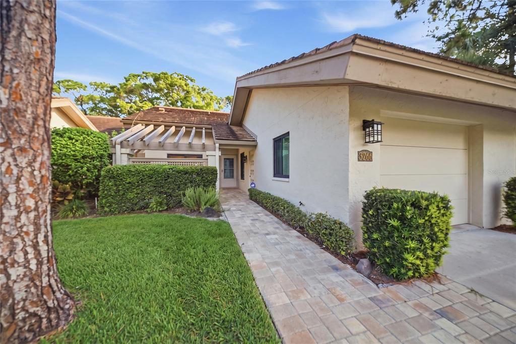En Venta: $360,000 (2 camas, 2 baños, 1213 Pies cuadrados)