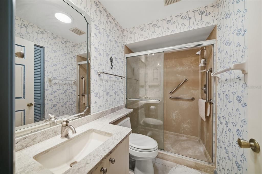 En Venta: $360,000 (2 camas, 2 baños, 1213 Pies cuadrados)