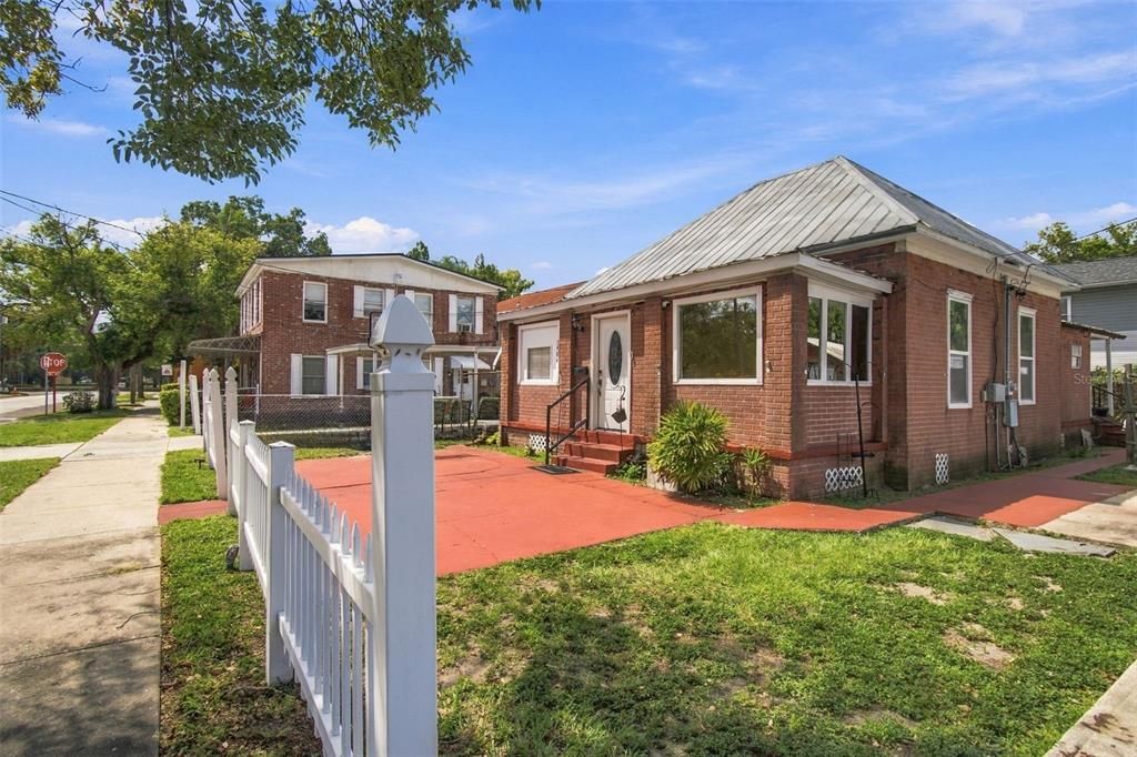 На продажу: $1,350,000 (8 спален, 0 ванн, 5288 Квадратных фут)