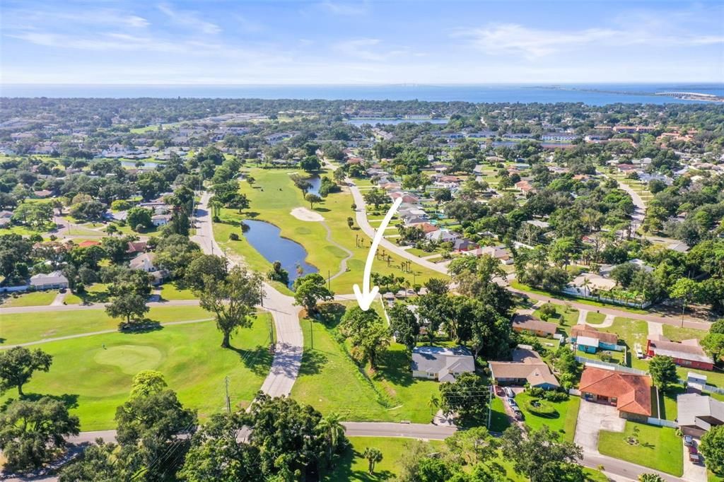 На продажу: $329,000 (0.21 acres)