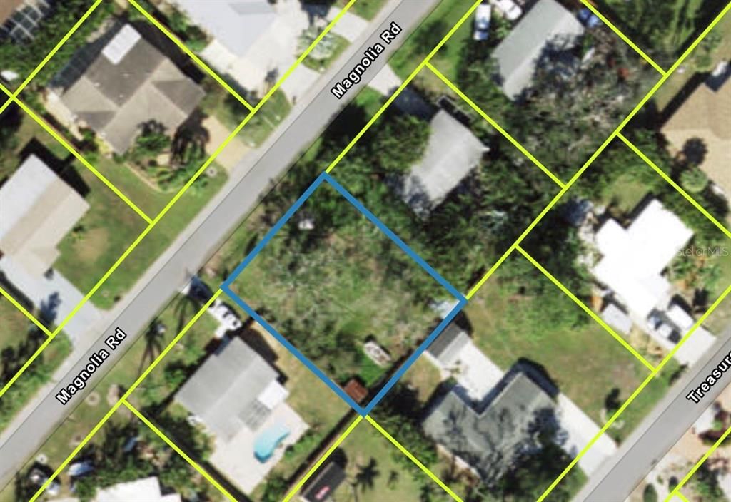 На продажу: $60,000 (0.18 acres)