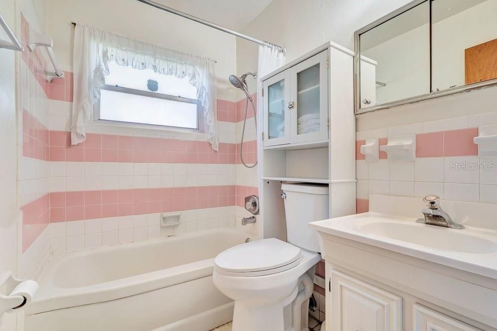 En Venta: $249,900 (3 camas, 2 baños, 1533 Pies cuadrados)