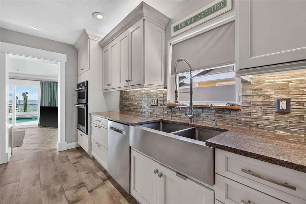 For Sale: $2,000,000 (3 beds, 3 baths, 2658 Square Feet)