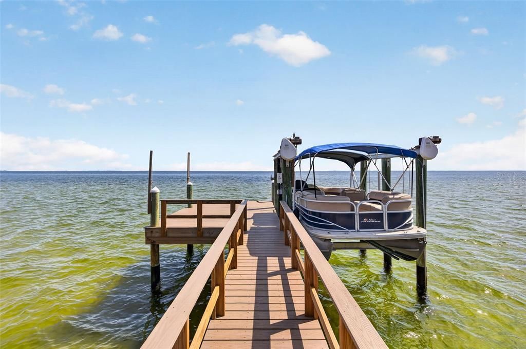 For Sale: $2,000,000 (3 beds, 3 baths, 2658 Square Feet)
