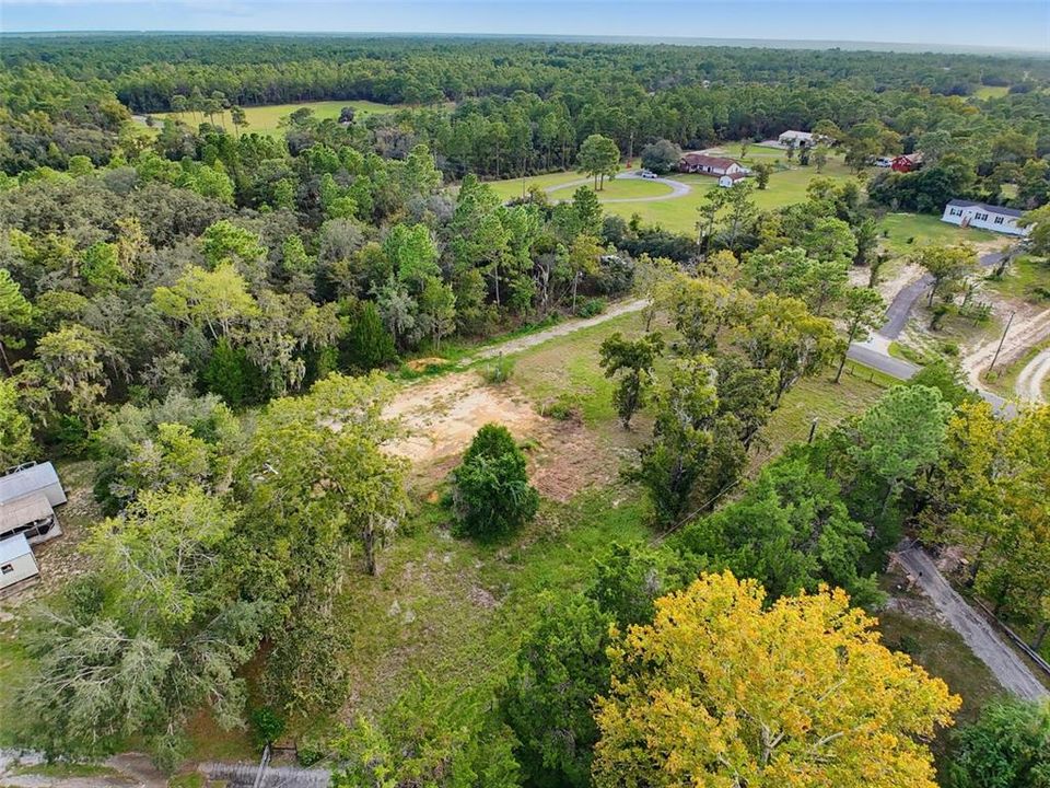 En Venta: $79,900 (1.05 acres)