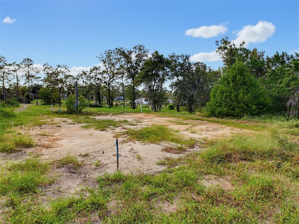 En Venta: $79,900 (1.05 acres)