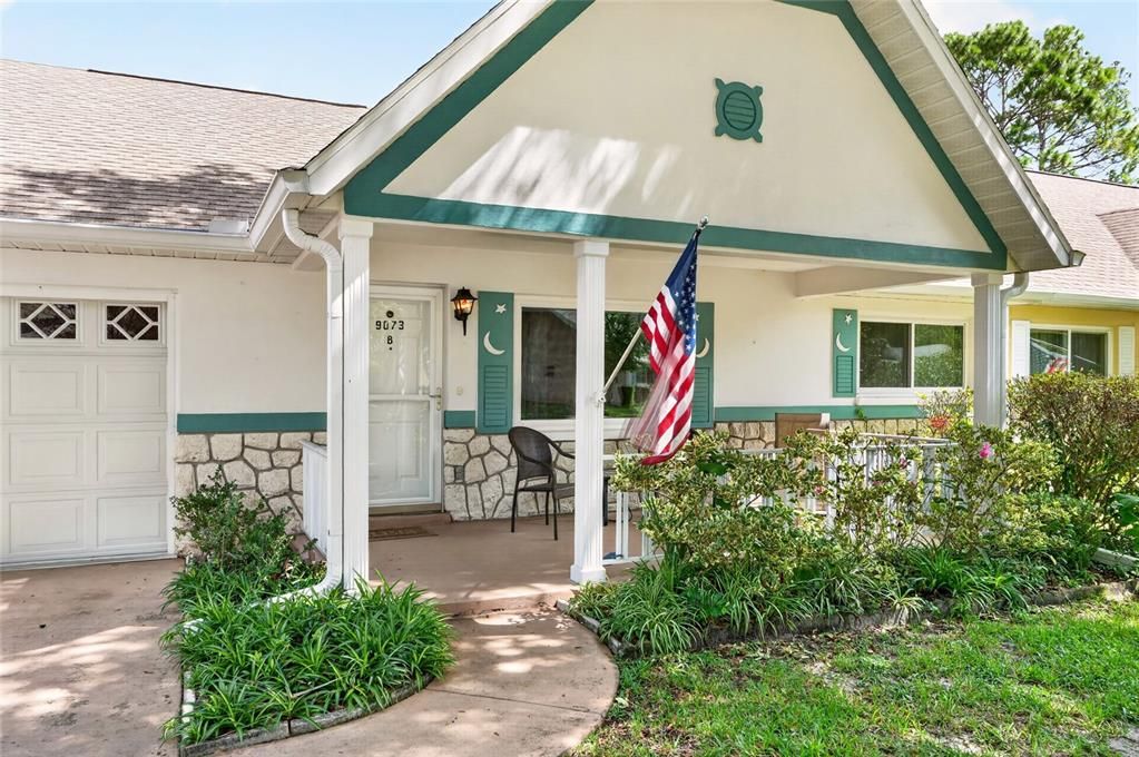 For Sale: $129,900 (2 beds, 2 baths, 1411 Square Feet)