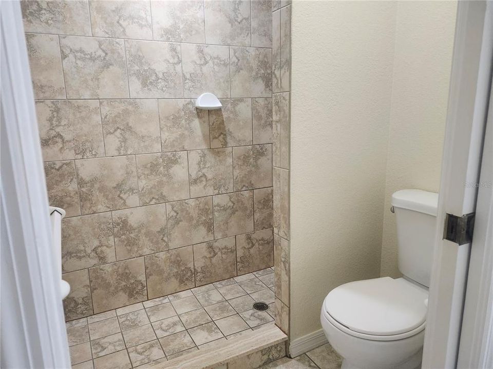 For Rent: $1,195 (2 beds, 2 baths, 1002 Square Feet)