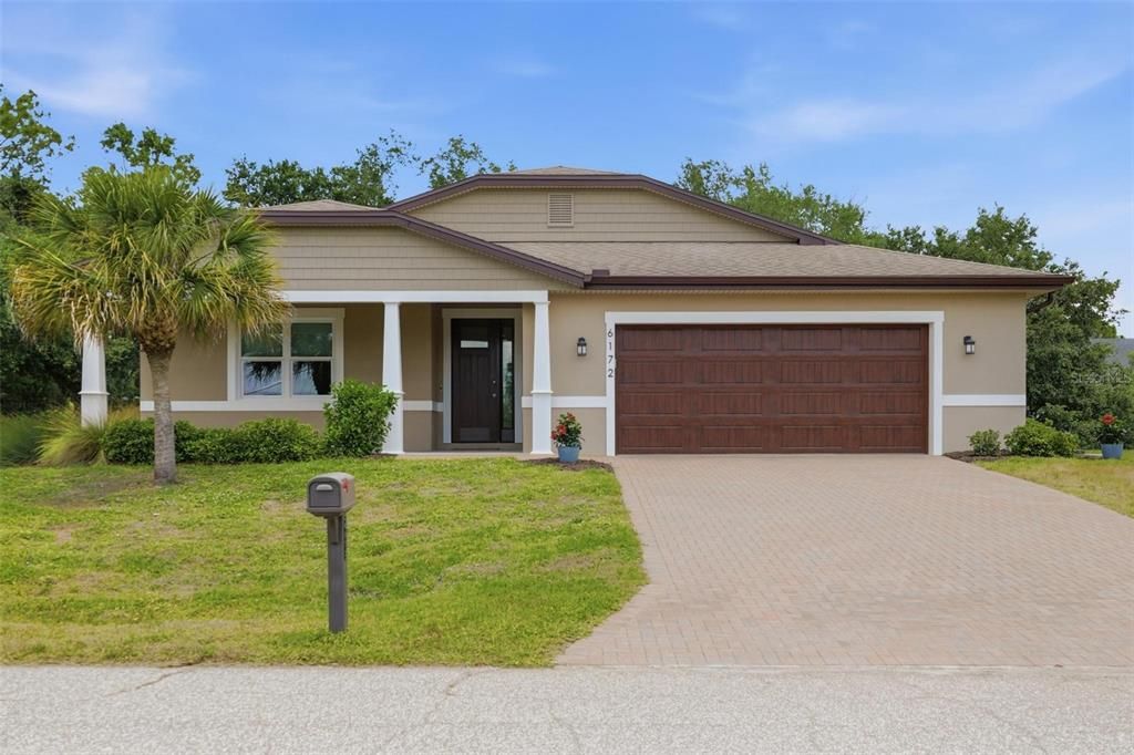 For Sale: $499,000 (3 beds, 2 baths, 2445 Square Feet)