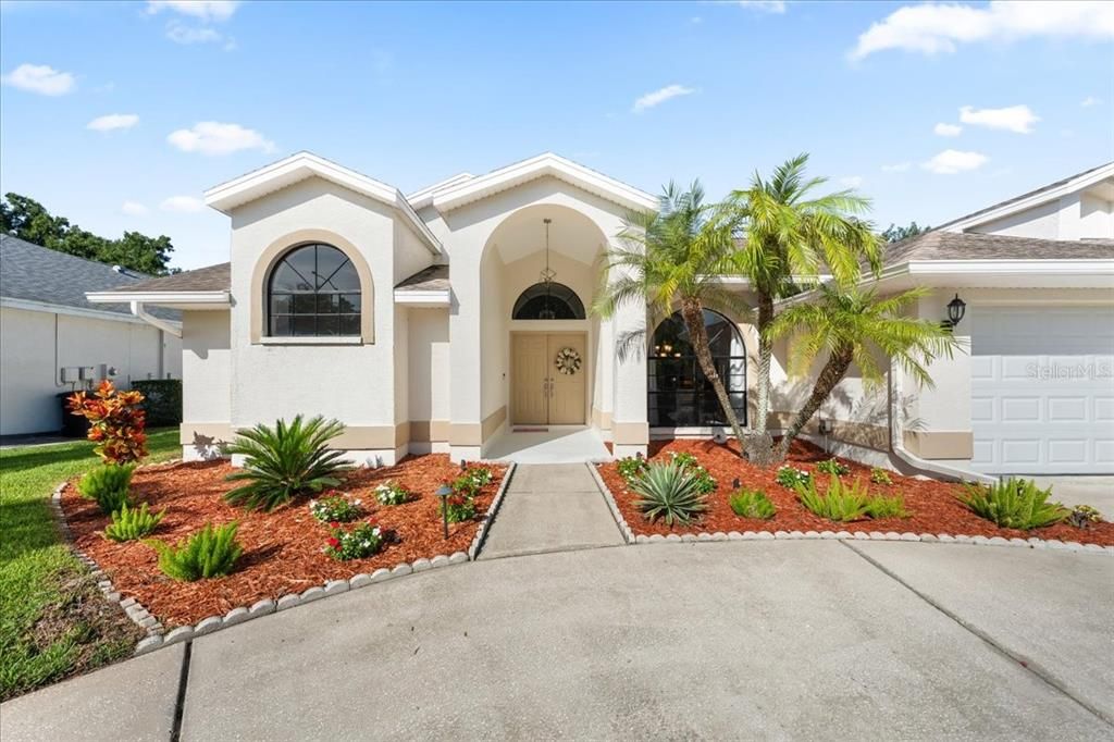For Sale: $715,000 (4 beds, 3 baths, 2198 Square Feet)