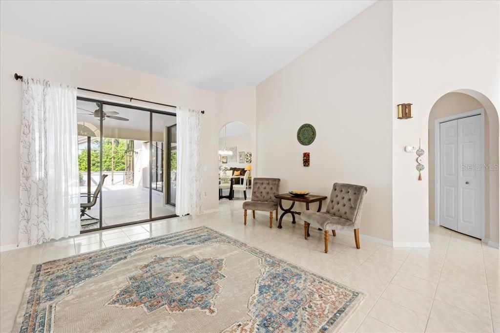 For Sale: $715,000 (4 beds, 3 baths, 2198 Square Feet)