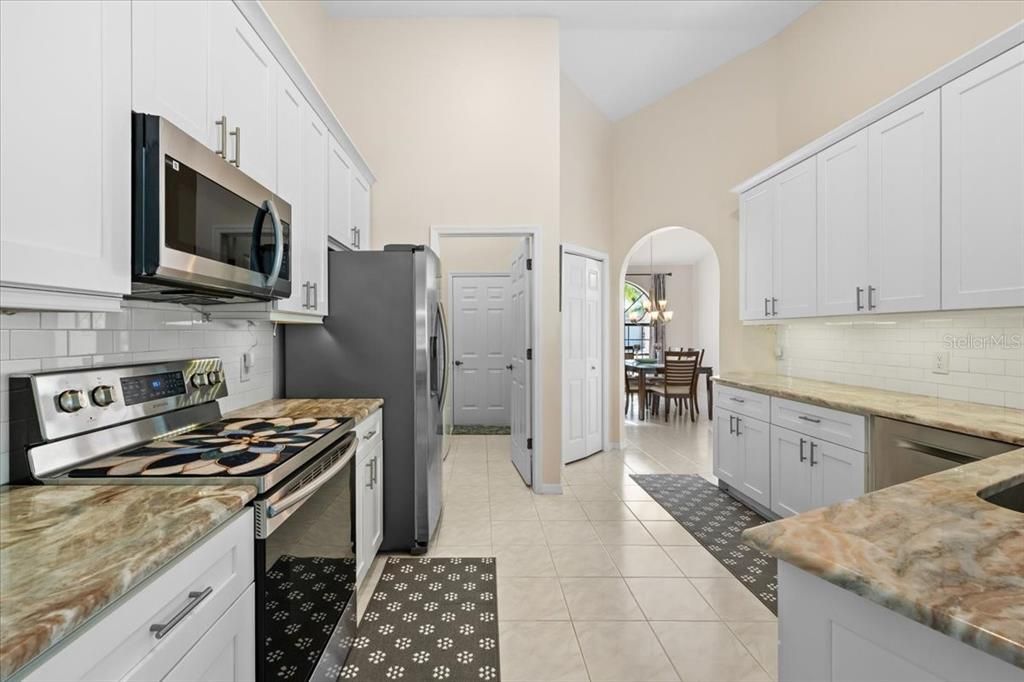 For Sale: $715,000 (4 beds, 3 baths, 2198 Square Feet)