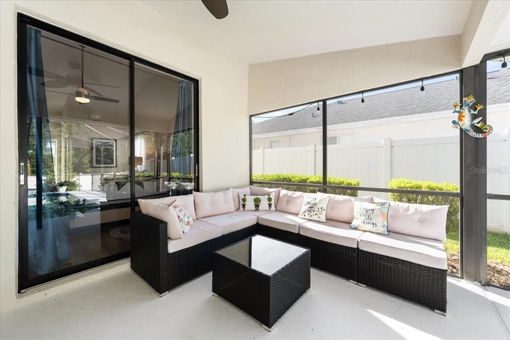 For Sale: $715,000 (4 beds, 3 baths, 2198 Square Feet)