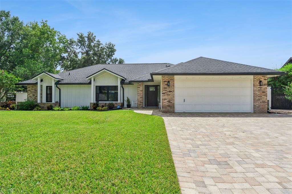 Active With Contract: $799,999 (5 beds, 3 baths, 2380 Square Feet)