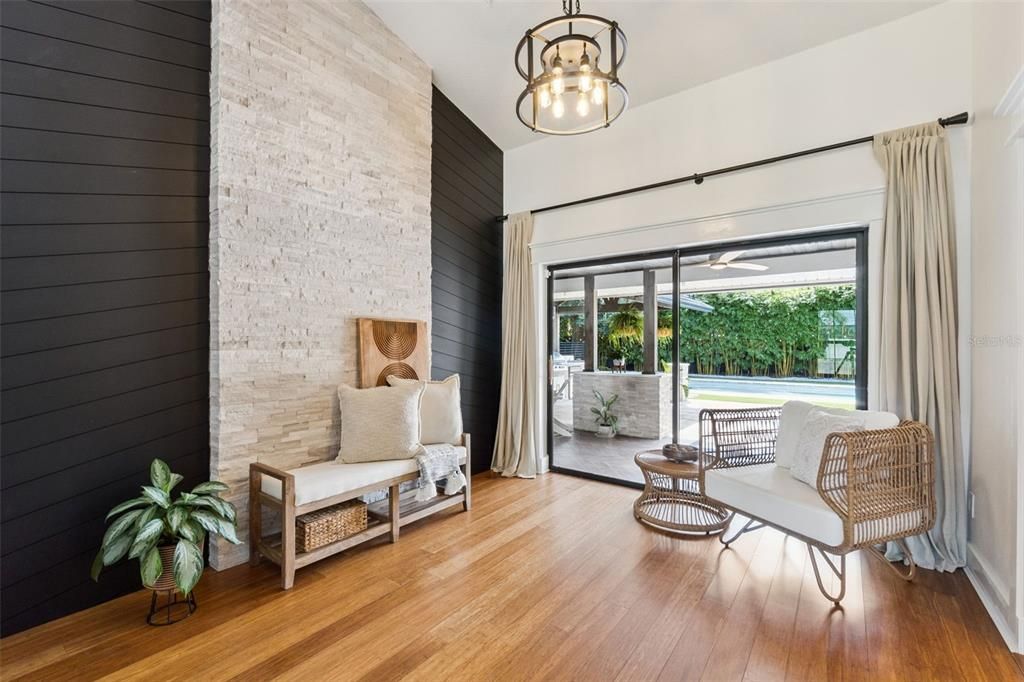 Active With Contract: $799,999 (5 beds, 3 baths, 2380 Square Feet)