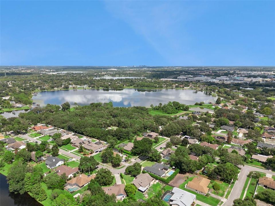 Active With Contract: $799,999 (5 beds, 3 baths, 2380 Square Feet)