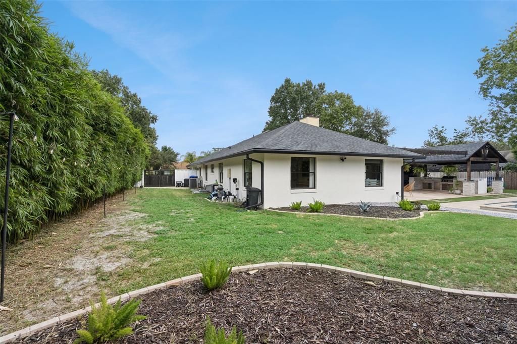 Active With Contract: $799,999 (5 beds, 3 baths, 2380 Square Feet)