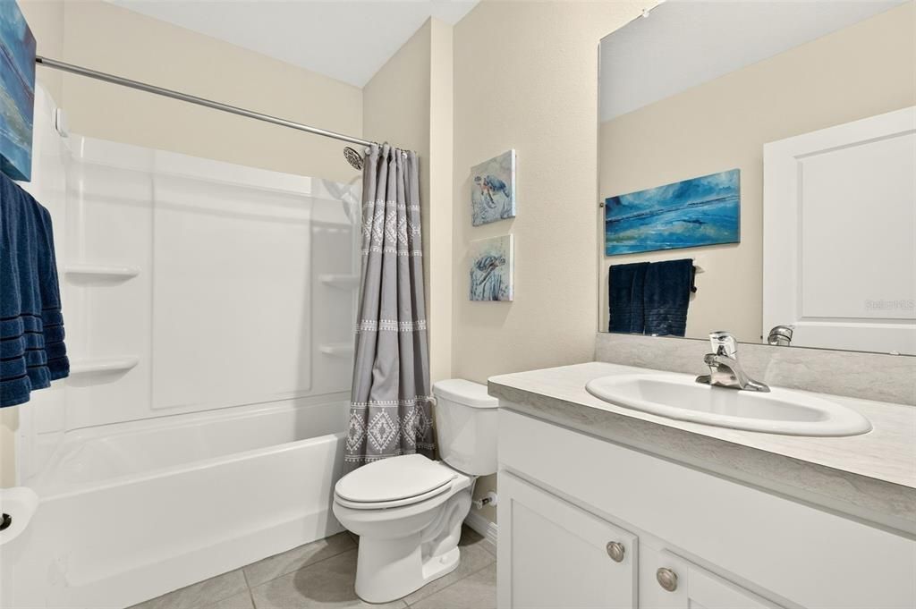 For Sale: $579,900 (4 beds, 2 baths, 1827 Square Feet)