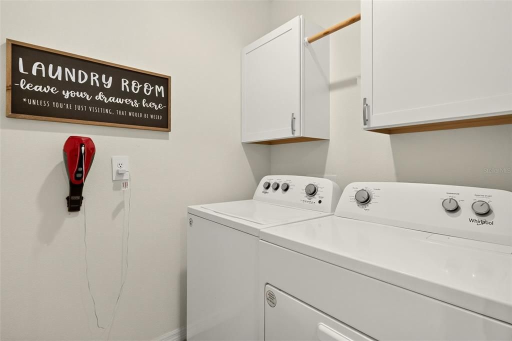 For Sale: $579,900 (4 beds, 2 baths, 1827 Square Feet)