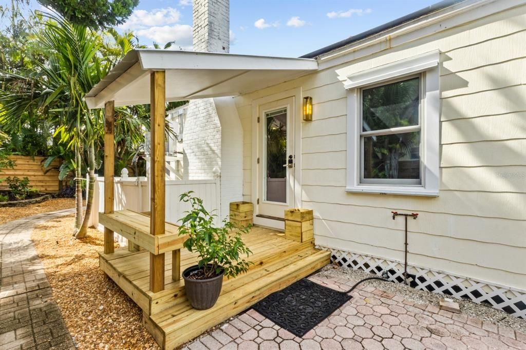 En Venta: $840,000 (3 camas, 2 baños, 1242 Pies cuadrados)