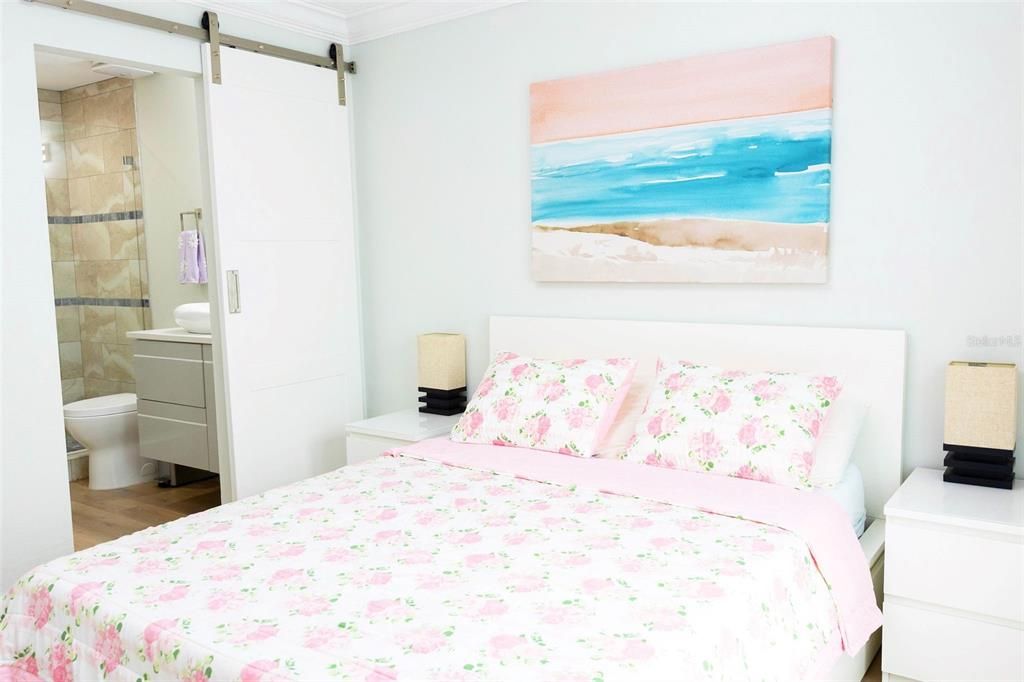 For Rent: $2,500 (2 beds, 2 baths, 1252 Square Feet)