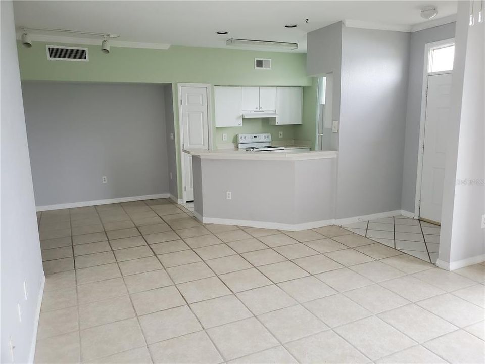 En Venta: $199,900 (2 camas, 2 baños, 1140 Pies cuadrados)