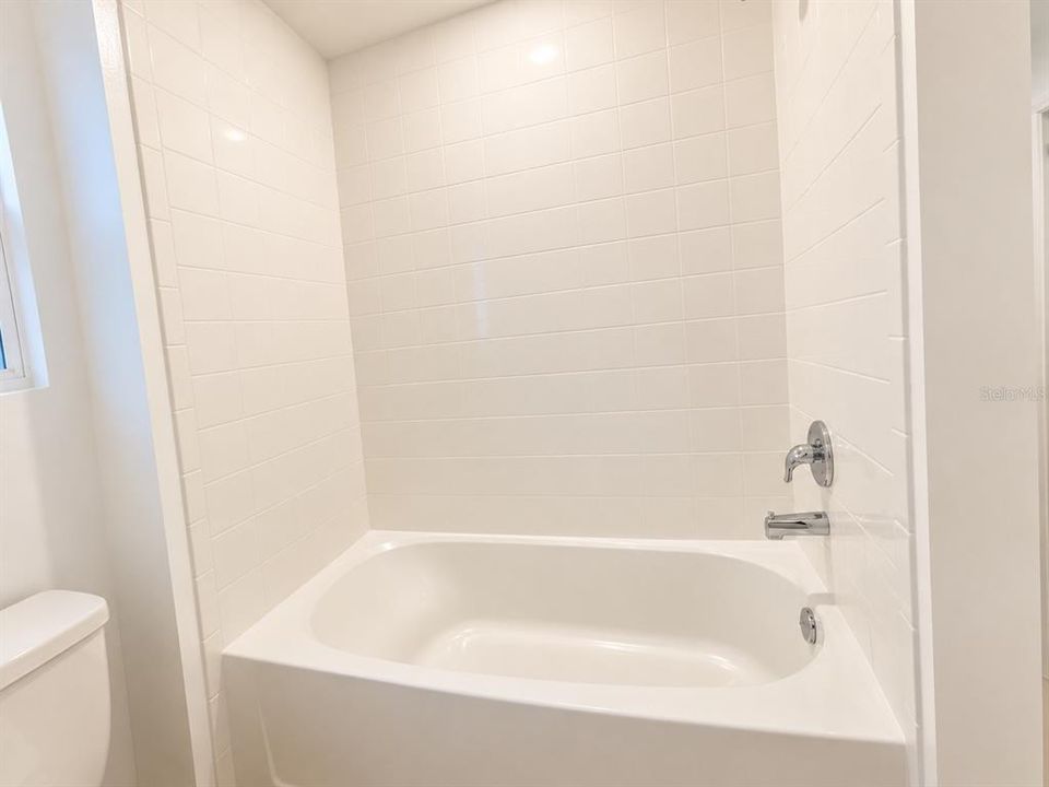 В аренду: $2,950 (3 спален, 2 ванн, 2110 Квадратных фут)