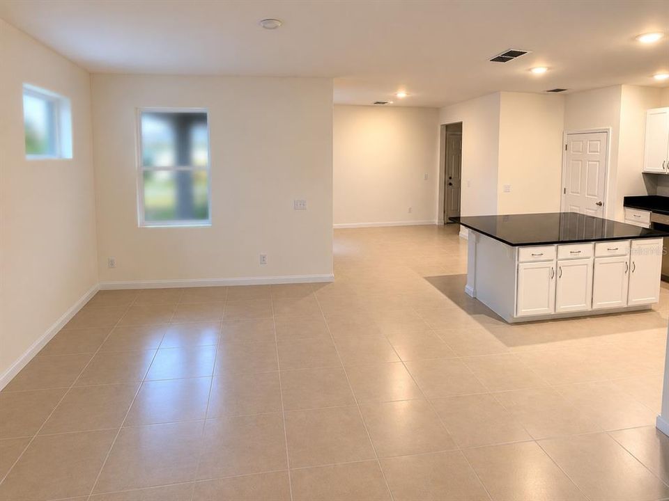 В аренду: $2,950 (3 спален, 2 ванн, 2110 Квадратных фут)