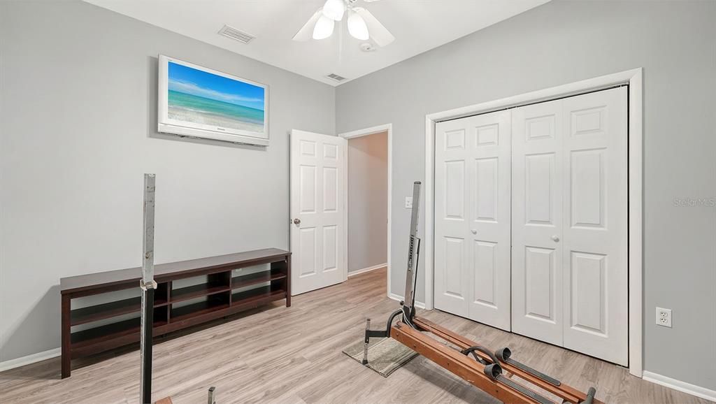 En Venta: $575,000 (3 camas, 2 baños, 1998 Pies cuadrados)