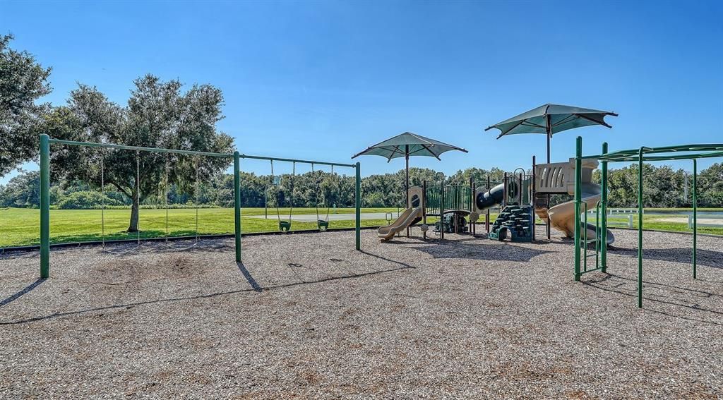 En Venta: $575,000 (3 camas, 2 baños, 1998 Pies cuadrados)