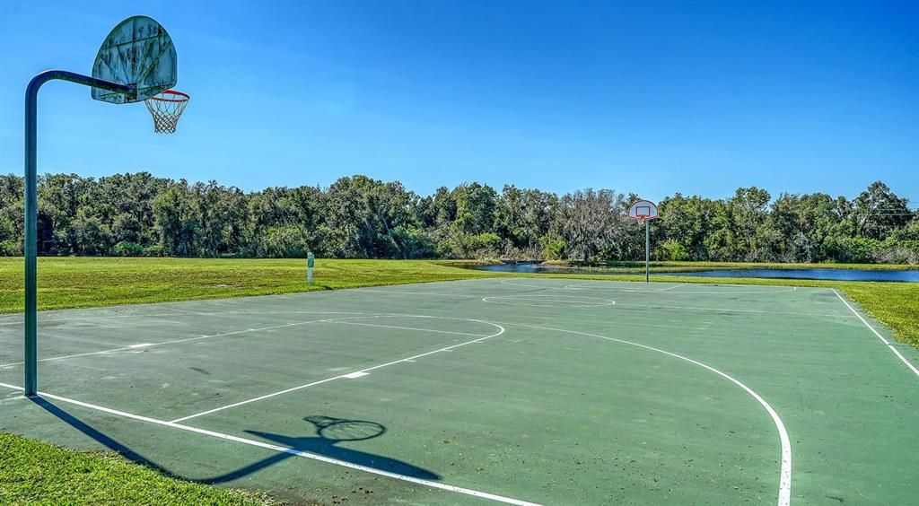 En Venta: $575,000 (3 camas, 2 baños, 1998 Pies cuadrados)