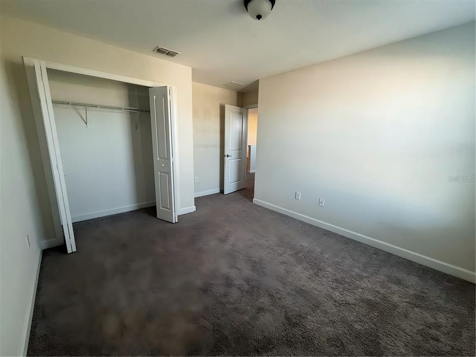 For Rent: $3,250 (5 beds, 3 baths, 2638 Square Feet)