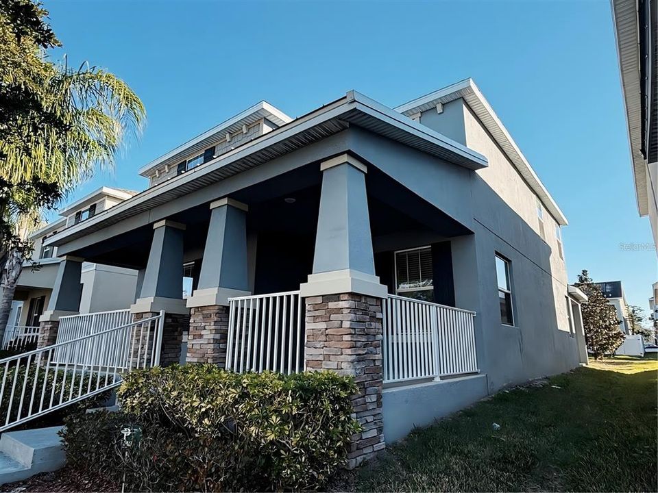 For Rent: $3,250 (5 beds, 3 baths, 2638 Square Feet)