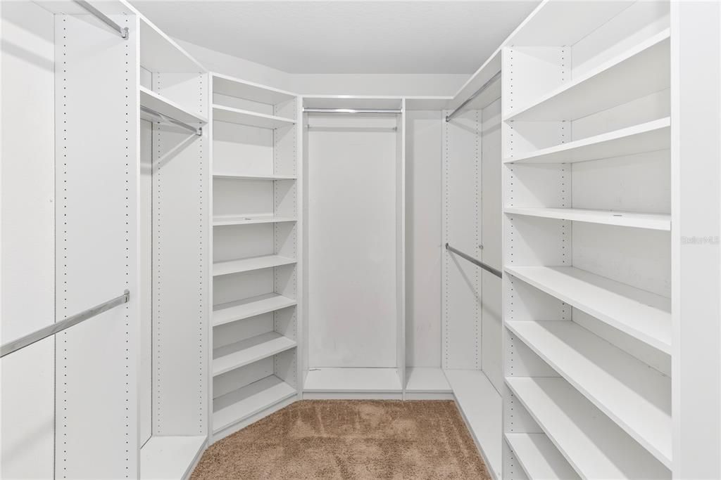 На продажу: $359,999 (4 спален, 2 ванн, 1875 Квадратных фут)