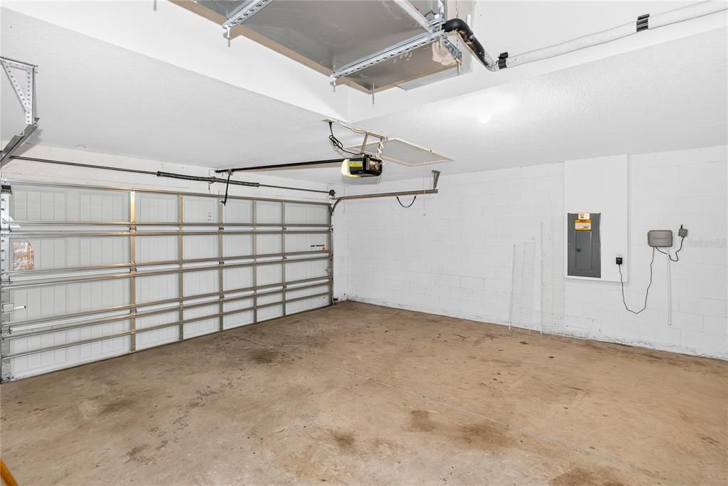 На продажу: $359,999 (4 спален, 2 ванн, 1875 Квадратных фут)