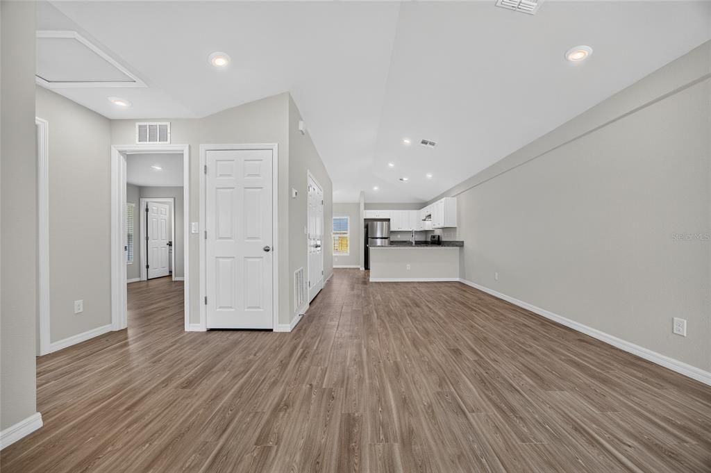 For Sale: $399,000 (4 beds, 0 baths, 2104 Square Feet)